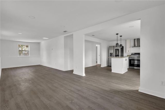 638 Dobbins Mill Road, Griffin, GA 30223