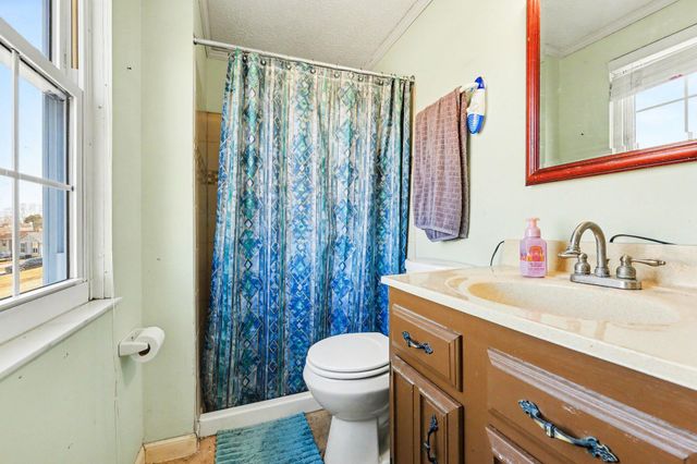 1895 Fernwood Place, Burlington, KY 41005