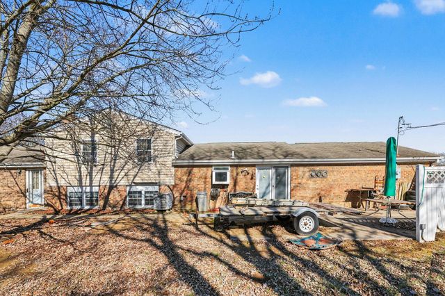 1895 Fernwood Place, Burlington, KY 41005