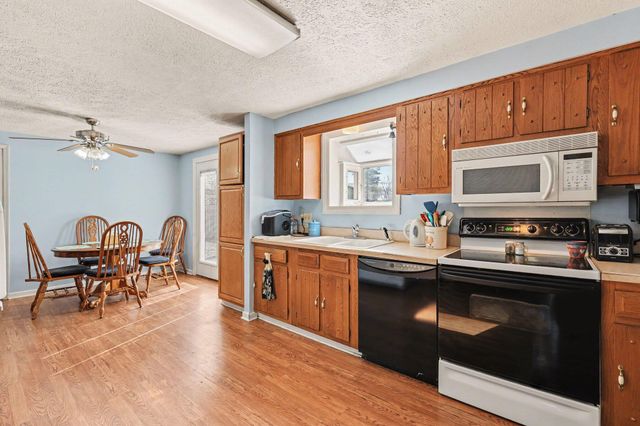 1895 Fernwood Place, Burlington, KY 41005