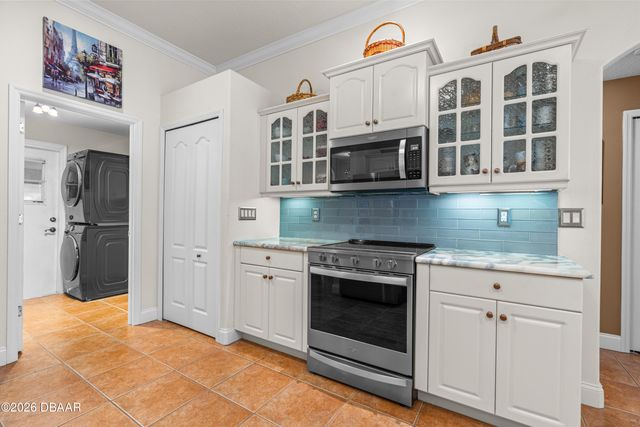 30 Acanthus Circle, Ormond Beach, FL 32174