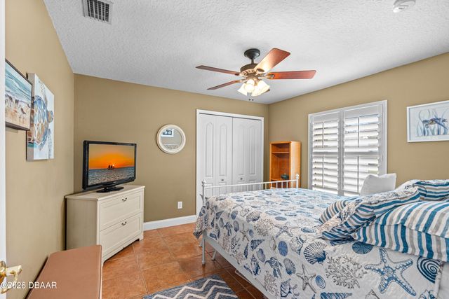 30 Acanthus Circle, Ormond Beach, FL 32174