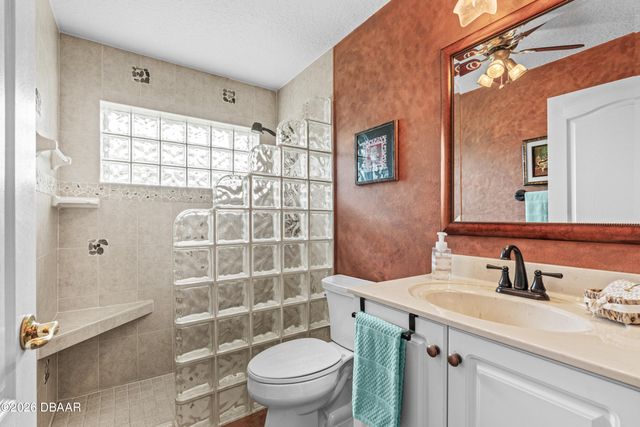 30 Acanthus Circle, Ormond Beach, FL 32174