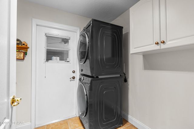 30 Acanthus Circle, Ormond Beach, FL 32174