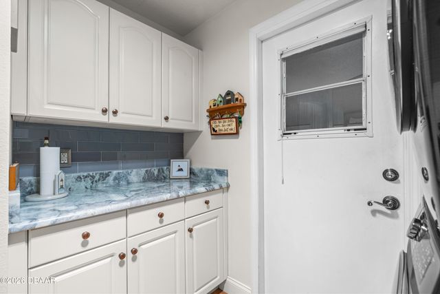 30 Acanthus Circle, Ormond Beach, FL 32174