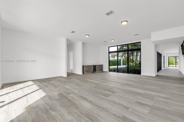 16699 N Botaniko Drive N, Weston, FL 33326