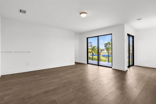 16699 N Botaniko Drive N, Weston, FL 33326