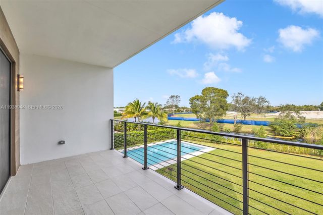 16699 N Botaniko Drive N, Weston, FL 33326