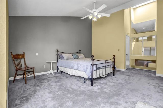 18242 Burbank Boulevard 8, Tarzana, CA 91356