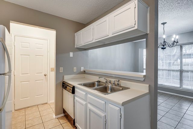 1544 Chapman Street, Cedar Hill, TX 75104