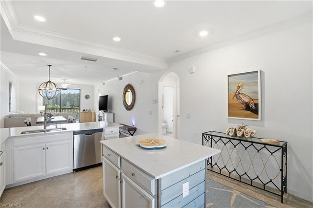 9578 Trevi CT # 5124, Naples, FL 34113