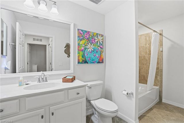 9578 Trevi CT # 5124, Naples, FL 34113