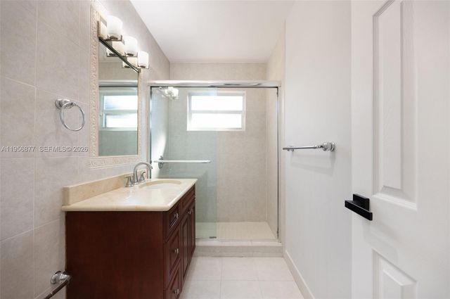 5730 SW 56th Ter 5730, Miami, FL 33143