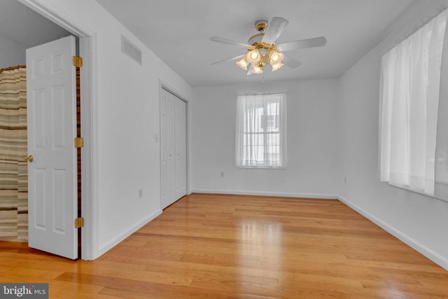 934 SHORE ACRES RD, Arnold, MD 21012