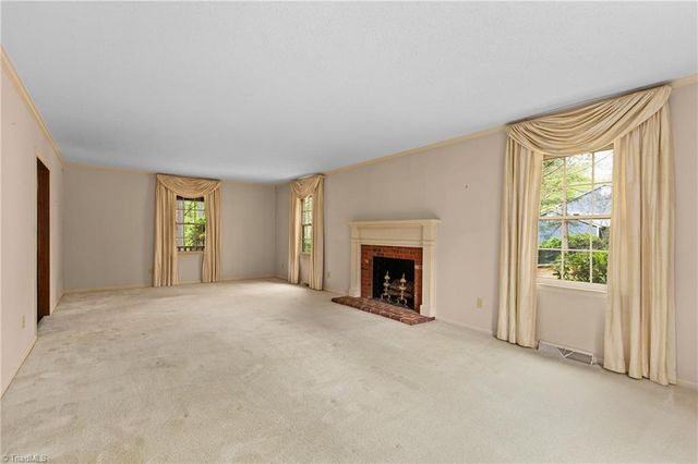 7 Twin Acres Drive, Lexington, NC 27292