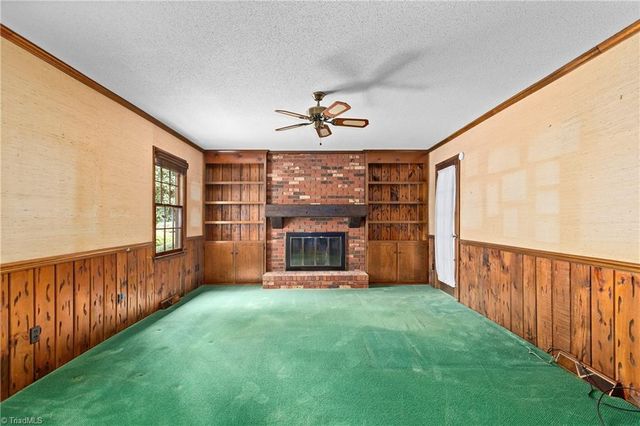 7 Twin Acres Drive, Lexington, NC 27292