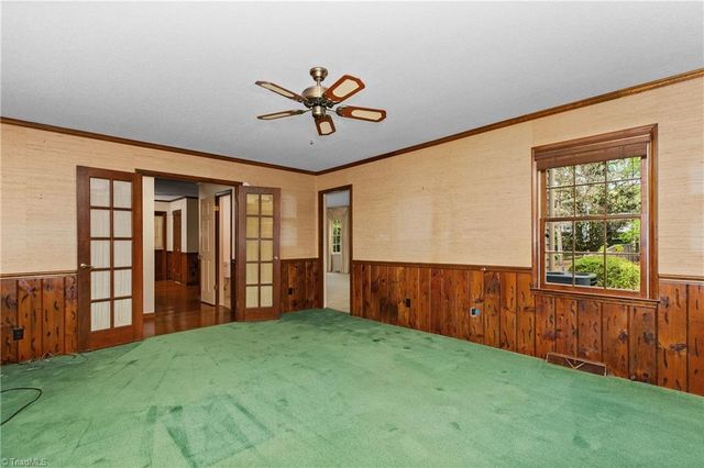 7 Twin Acres Drive, Lexington, NC 27292