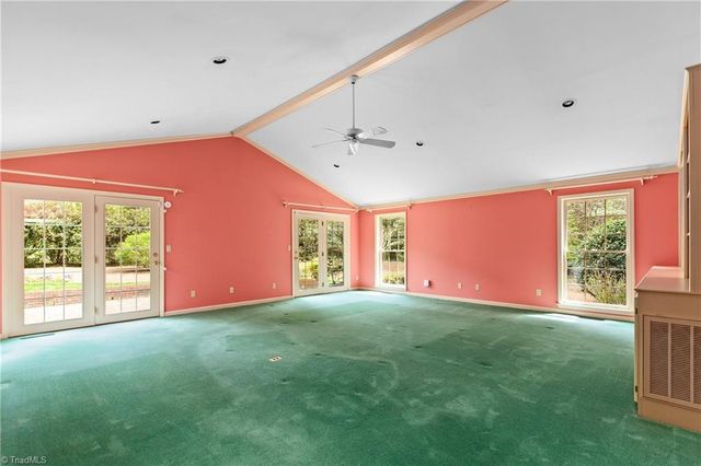 7 Twin Acres Drive, Lexington, NC 27292