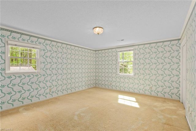 7 Twin Acres Drive, Lexington, NC 27292