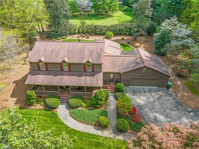 7 Twin Acres Drive, Lexington, NC 27292