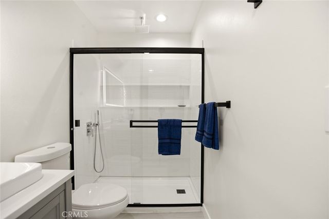 7904 Tampa, Reseda, CA 91335