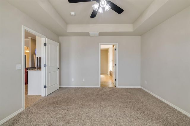 1201 N Vicksburg Terrace, Mustang, OK 73064