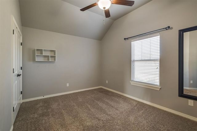 1201 N Vicksburg Terrace, Mustang, OK 73064