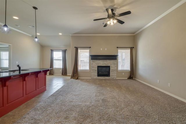 1201 N Vicksburg Terrace, Mustang, OK 73064