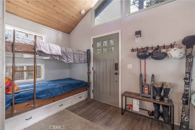 785 Vista Avenue, Sugarloaf, CA 92386