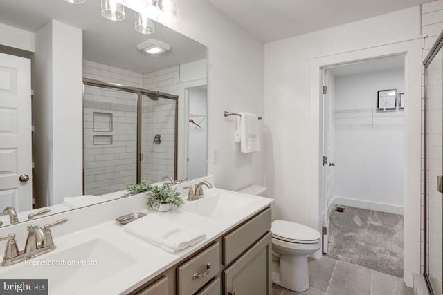 583 SWEET HONEY LN, Mechanicsburg, PA 17055