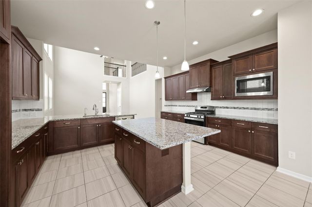 21535 Reserve Hill Lane, Tomball, TX 77377