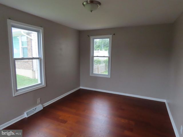 207 BALDT AVE, New Castle, DE 19720