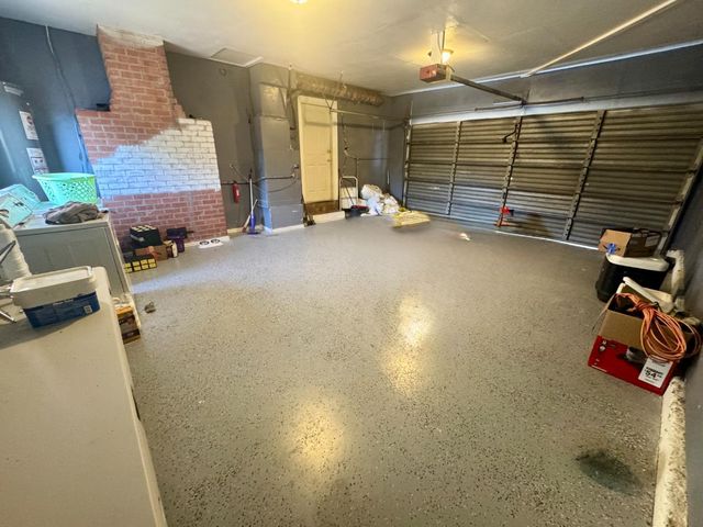 1621 E Regal St, Stockton, CA 95205