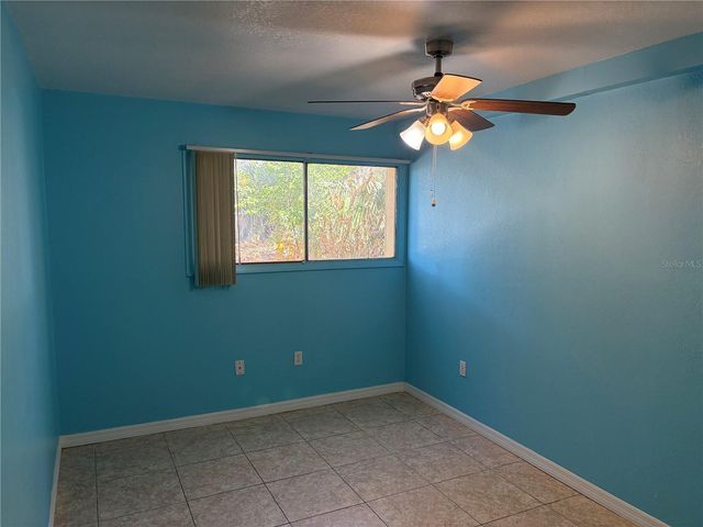 910 LAKE DESTINY ROAD B, Altamonte Springs, FL 32714