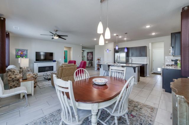 979 Spring Street W, Madera, CA 93636