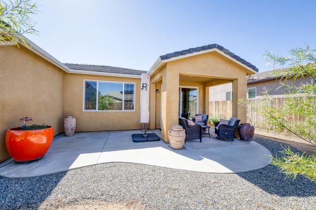 979 Spring Street W, Madera, CA 93636