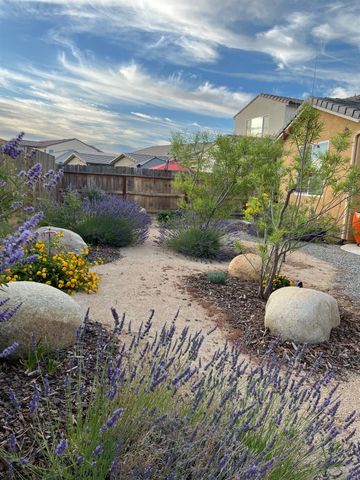 979 Spring Street W, Madera, CA 93636