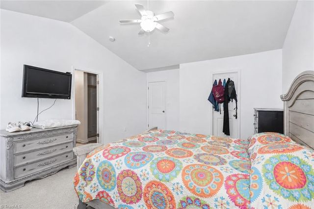 135 Mossy Pond Road, Statesville, NC 28677