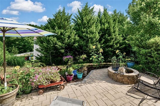 135 Mossy Pond Road, Statesville, NC 28677