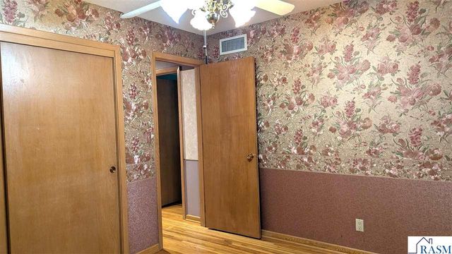 312 Maywood Avenue, Eagle Lake, MN 56024