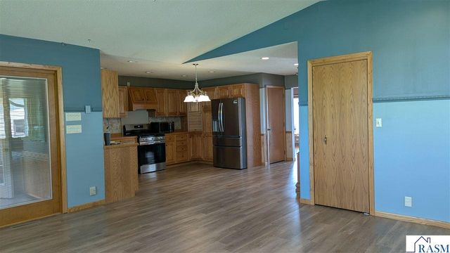312 Maywood Avenue, Eagle Lake, MN 56024