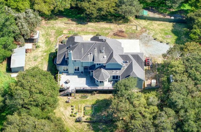 60 Brown Road, San Juan Bautista, CA 95045