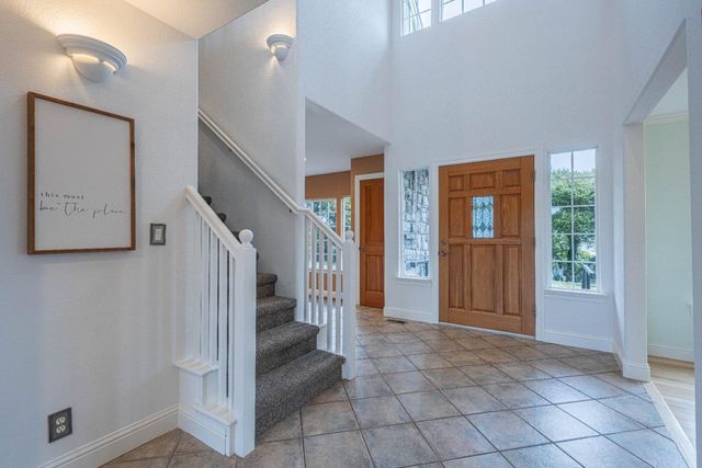 60 Brown Road, San Juan Bautista, CA 95045