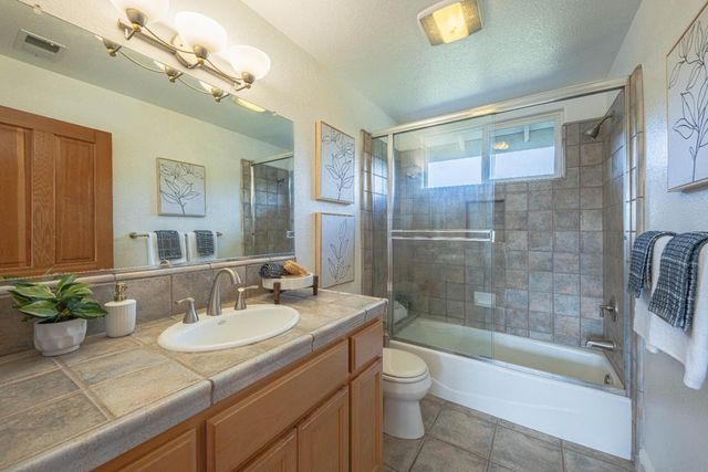 60 Brown Road, San Juan Bautista, CA 95045