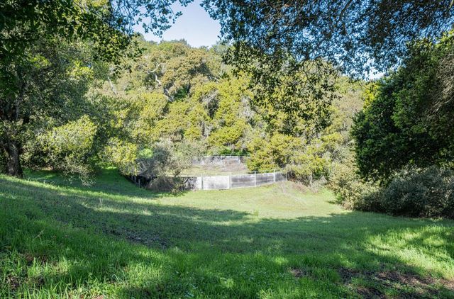 60 Brown Road, San Juan Bautista, CA 95045