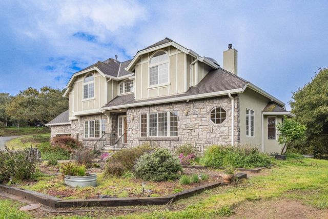 60 Brown Road, San Juan Bautista, CA 95045