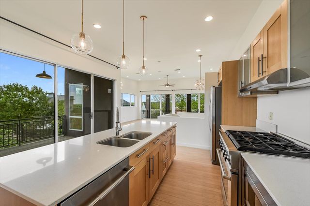 5308 Sendero Hills PKWY, Austin, TX 78724