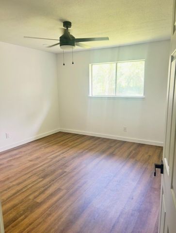 3935 Allen Road, Pearland, TX 77584