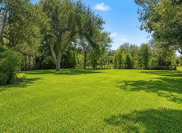 3935 Allen Road, Pearland, TX 77584