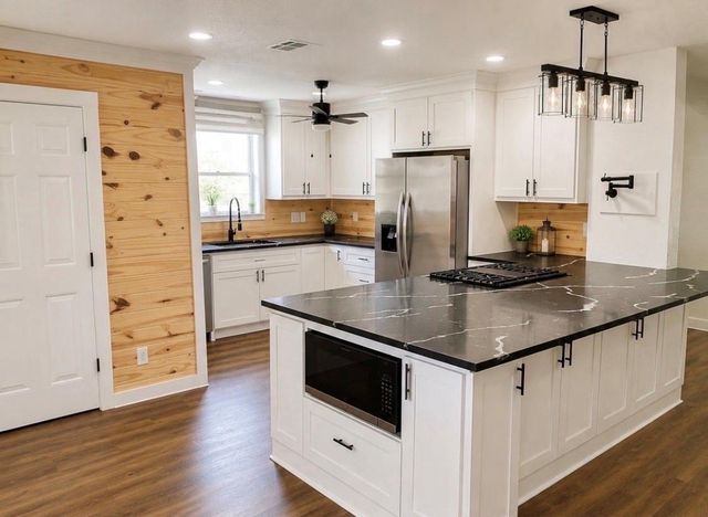 3935 Allen Road, Pearland, TX 77584